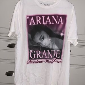 Ariana Grande Sweetener World Tour shirt